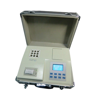  便攜式多參數(shù)水質(zhì)速測(cè)儀