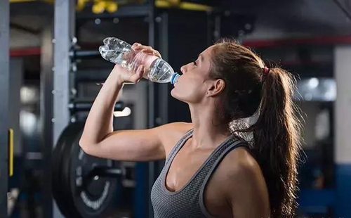 科學(xué)家確認(rèn)人體已被微塑料污染，污染源不僅是海洋